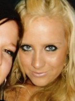 Person who looks like Ashlee Simpson