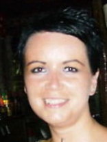 Person who looks like Holly Marie Combs