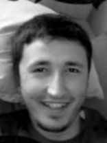 Person who looks like Kyle Chandler