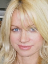 Person who looks like Goldie Hawn