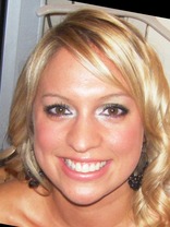 Person who looks like Farah Fath