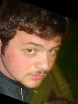 Person who looks like Justin Chatwin