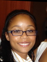 Person who looks like Jada Pinkett Smith