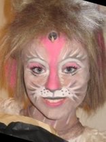 Person who looks like Rachel Boston