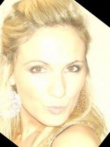 Person who looks like Sandra Taylor