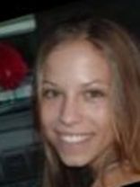 Person who looks like Julie Benz