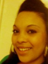 Person who looks like Zoe Saldaña