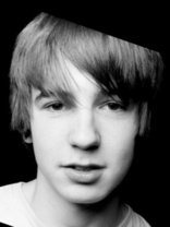 Person who looks like Drake Bell