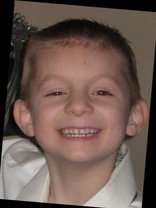 Person who looks like Jonathan Lipnicki