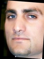 Person who looks like David Charvet