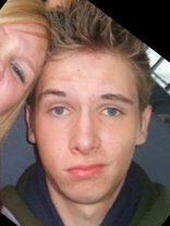 Person who looks like Alex Pettyfer