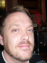 Person who looks like Kiefer Sutherland