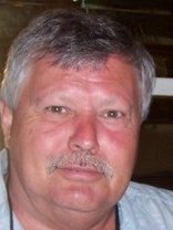 Person who looks like Burt Reynolds