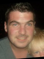 Person who looks like Joshua Jackson