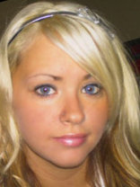 Person who looks like Christina Aguilera