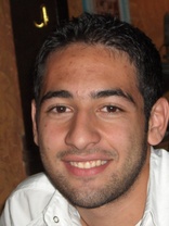 Person who looks like Zachary Levi