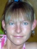 Person who looks like Cheryl Tiegs