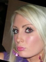 Person who looks like Paulina Rubio