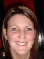 Person who looks like Peri Gilpin