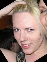 Person who looks like Scarlett Johansson