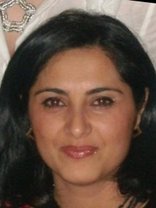 Person who looks like Julianna Margulies