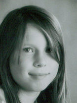 Person who looks like Lauren Ambrose