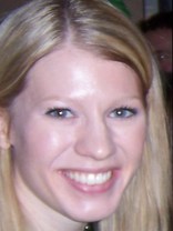 Person who looks like Jenna Elfman