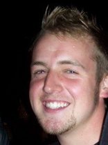 Person who looks like Jason Dohring