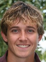 Person who looks like Jeremy Sumpter