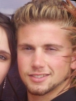 Person who looks like Chris Evans