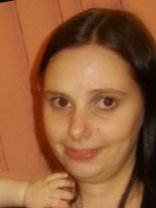 Person who looks like Kari Wuhrer