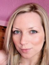 Person who looks like Lisa Kudrow