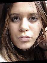 Person who looks like Kimberly McCullough