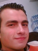 Person who looks like Scott Mechlowicz