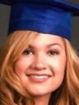 Person who looks like Kelly Clarkson