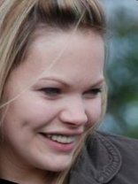 Person who looks like Amy Smart