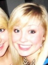 Person who looks like Teri Polo