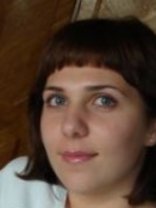 Person who looks like Maggie Gyllenhaal