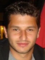 Person who looks like Simon Rex