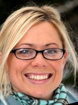 Person who looks like Faith Ford