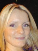 Person who looks like Mena Suvari