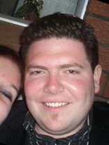 Person who looks like Jason & Jeremy London