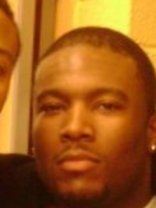 Person who looks like Marlon Wayans