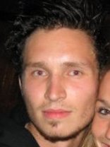 Person who looks like Simon Rex