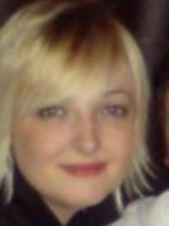 Person who looks like Teri Polo