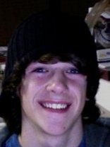 Person who looks like Drake Bell