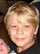 Person who looks like David Gallagher