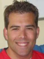 Person who looks like Pierce Brosnan