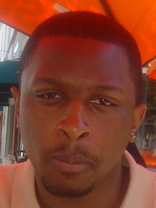 Person who looks like Damon Wayans