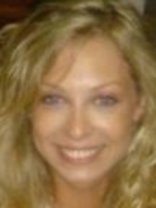 Person who looks like Farah Fath